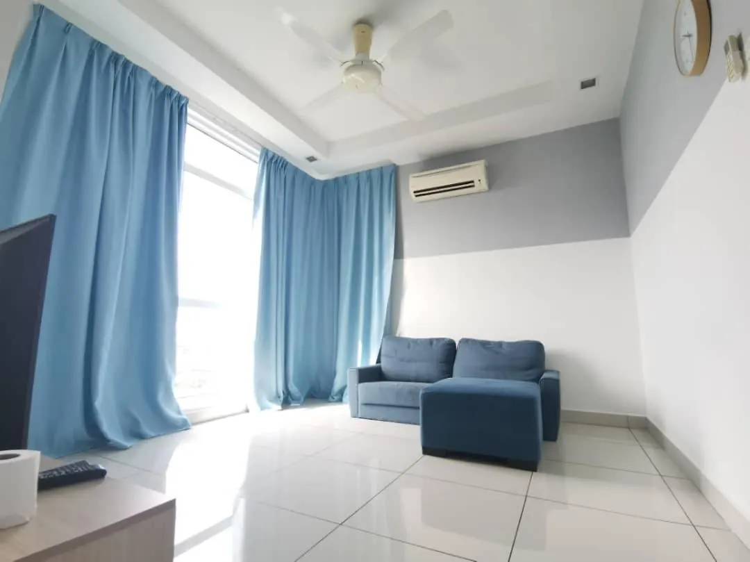Apartment Homestay Kuala Lumpur ; Terminal Tbs ; Bukit Jalil Malaysia